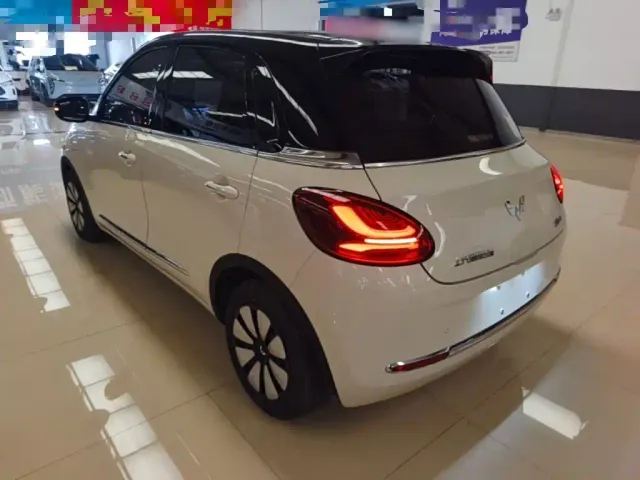 Wuling Bingo — Фото автомобиля 4