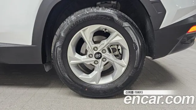 Hyundai Tucson — Фото автомобиля 5