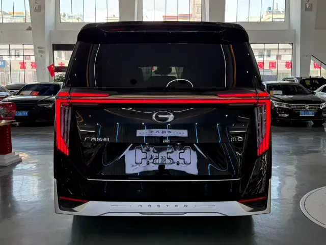 GAC Trumpchi M8 — Фото автомобиля 7