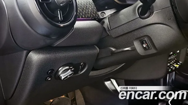 Mini Cooper Cooper Электро SE Электро — Фото автомобиля 12