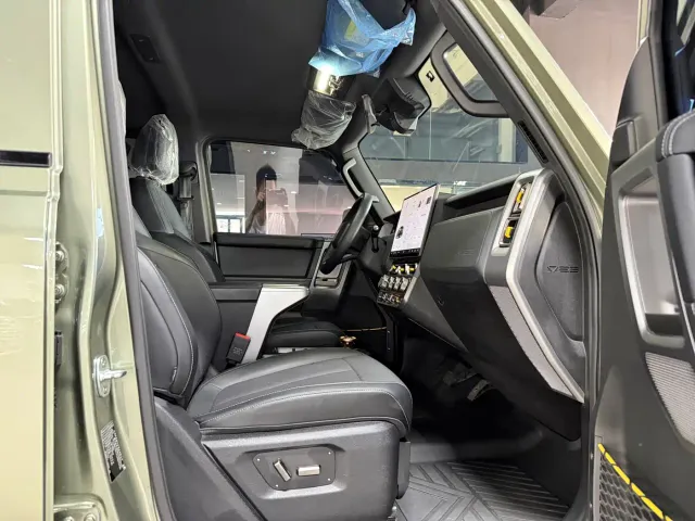 iCAR V23 — Фото автомобиля 9