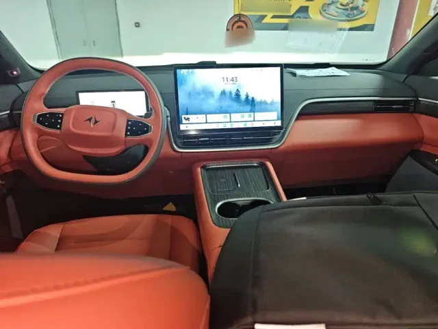 Dongfeng eπ 008 — Фото автомобиля 9