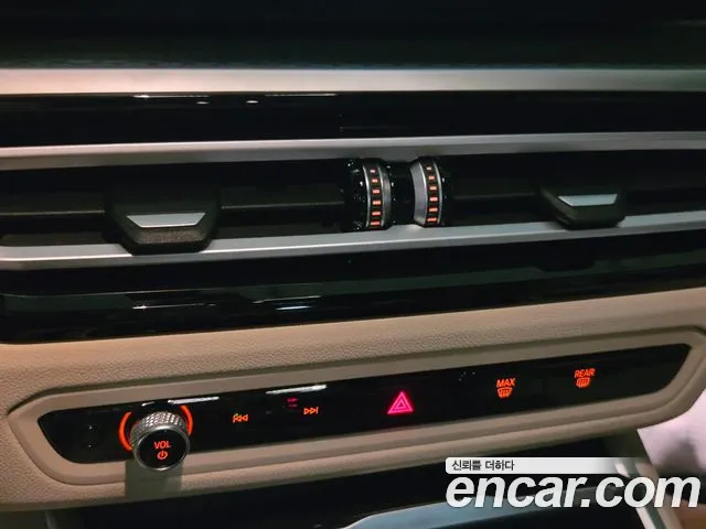 BMW 3 Series G20 — Фото автомобиля 18