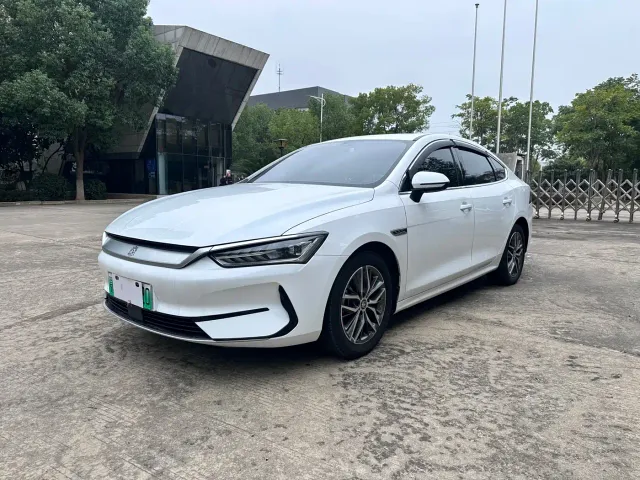 Фотография автомобиля — BYD Qin PLUS