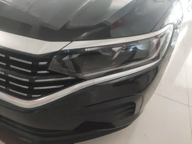 Volkswagen Passat — Фото автомобиля 23