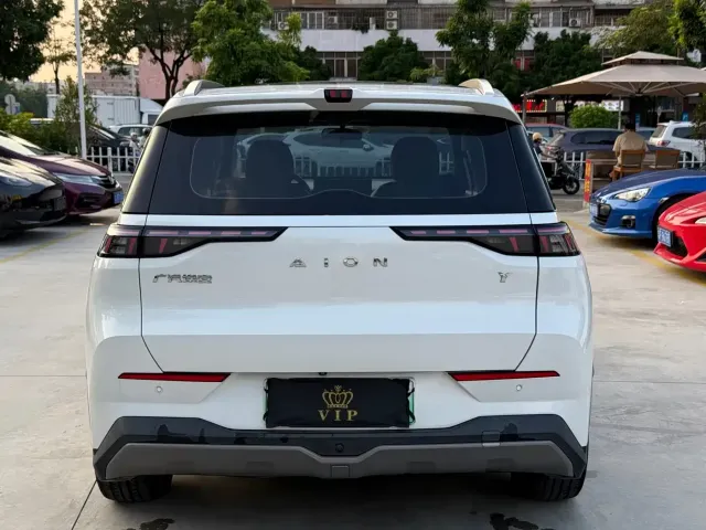 Aion AION Y 2022 70 Smart Leader Edition LFP — Фото автомобиля 5