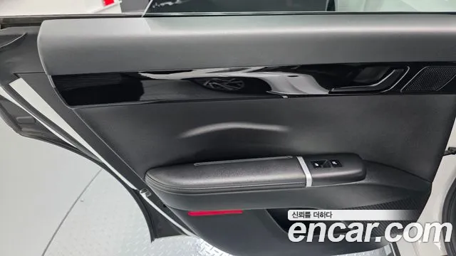 Hyundai Grandeur GN7 — Фото автомобиля 14