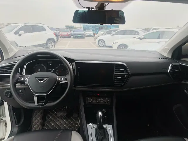 Jetta VS5 — Фото автомобиля 9