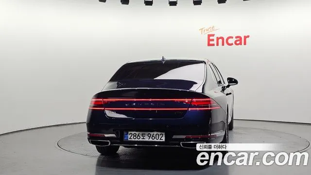 Genesis G90 Бензин 3.5 турбо AWD — Фото автомобиля 3