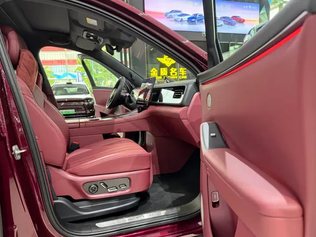 Aito M7 — Фото автомобиля 15