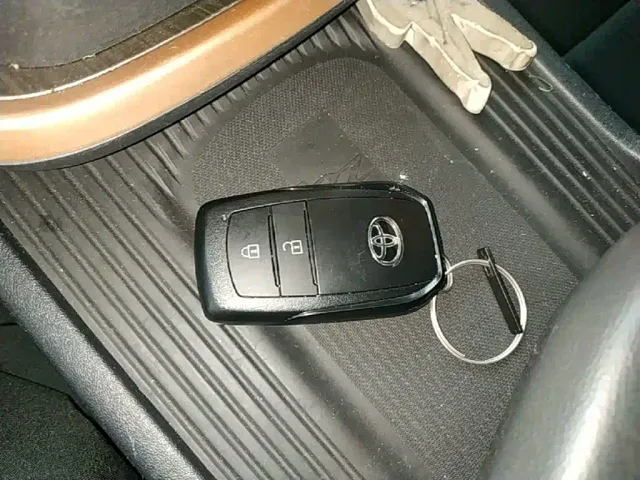 Toyota bZ3 — Фото автомобиля 8