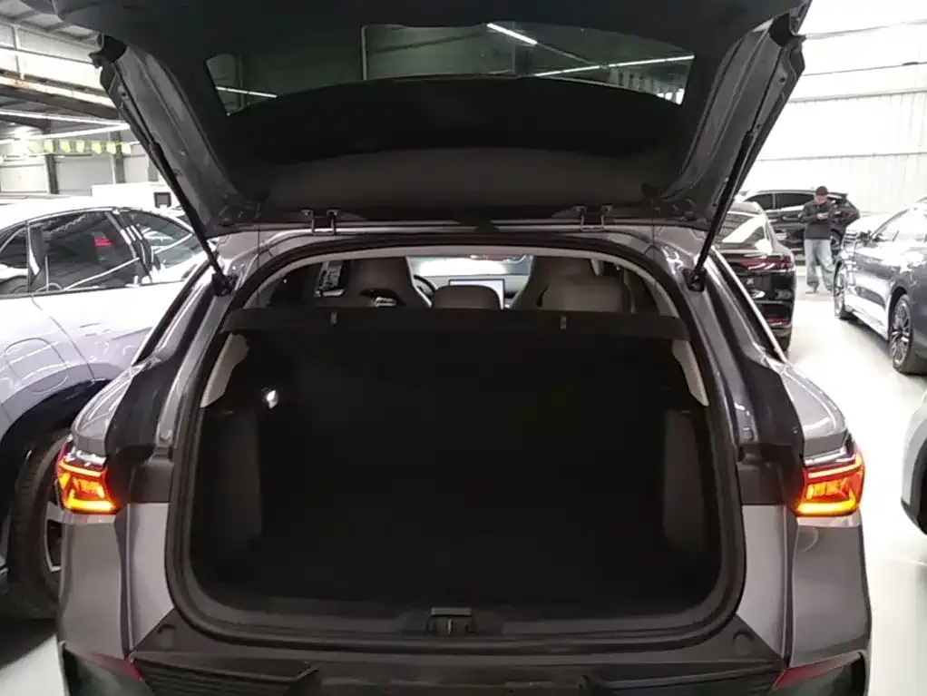 BYD Yuan PLUS 2024 Glory Edition 430KM Advanced — Фото автомобиля 18