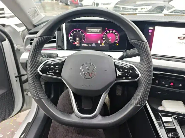 Volkswagen Lamando — Фото автомобиля 15