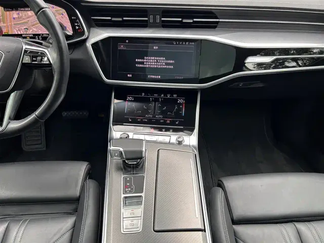 Audi A7 — Фото автомобиля 10