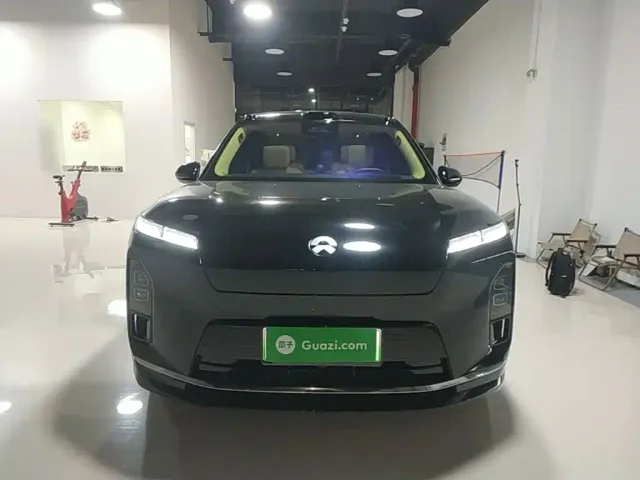 Nio ES8 — Фото автомобиля 2