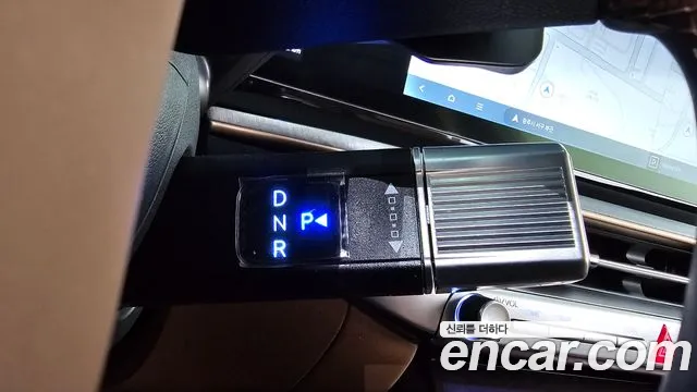 Hyundai Grandeur GN7 — Фото автомобиля 9