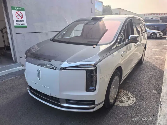 Фотография автомобиля — Maextro Zunjie V800