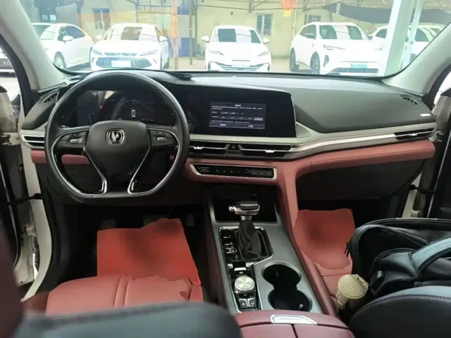 Changan CS75 Plus — Фото автомобиля 5
