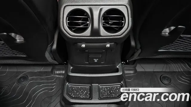 Jeep Wrangler JL — Фото автомобиля 29
