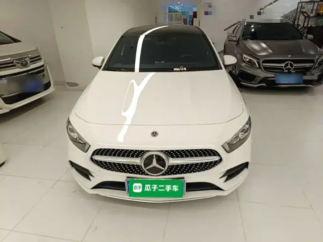 Mercedes-Benz A-Class — Фото автомобиля 2