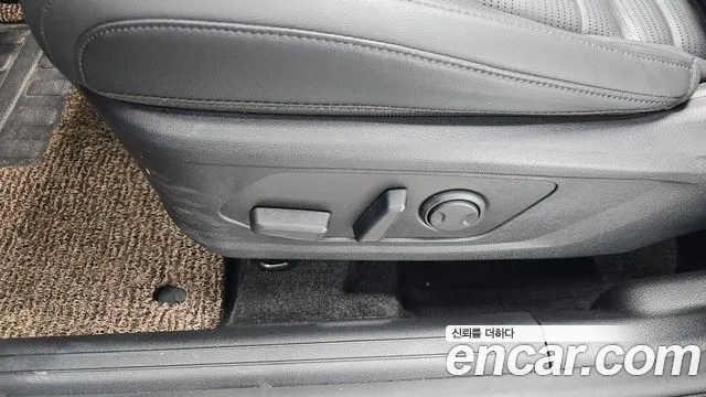 Kia Sportage — Фото автомобиля 27