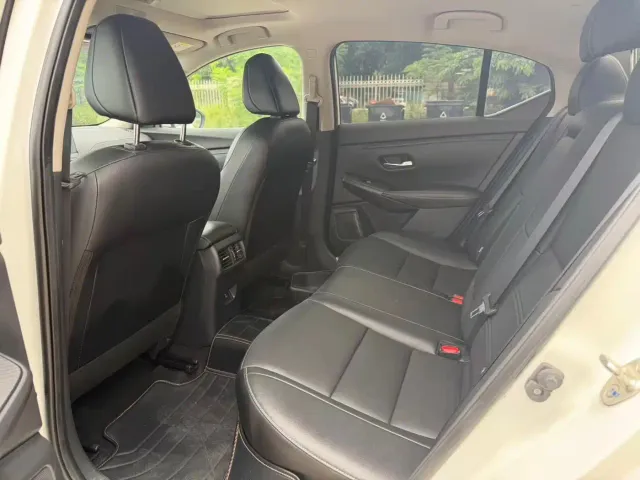 Nissan Sylphy — Фото автомобиля 5