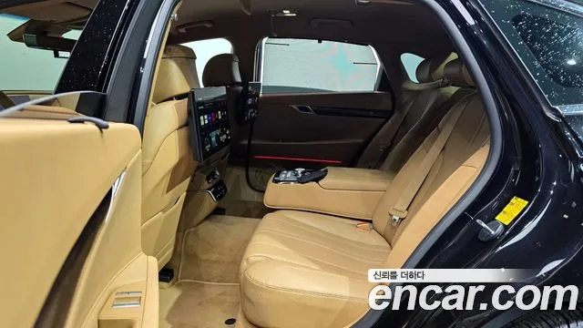 Genesis G80 Бензин 2.5 турбо AWD — Фото автомобиля 12