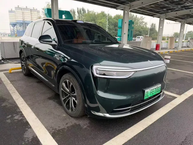 AITO Wenjie AITO M7 2026 Extended Range Ultra AWD 5-Seater — Фото автомобиля 3
