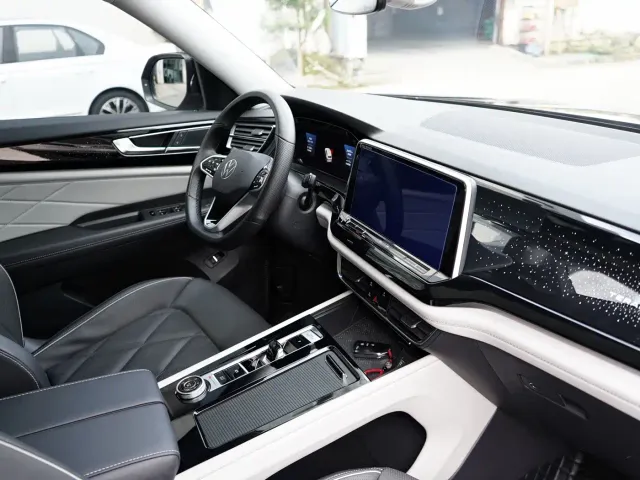 Volkswagen Teramont — Фото автомобиля 11