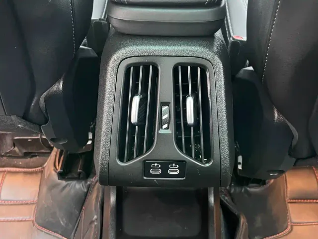 BMW X1 — Фото автомобиля 25