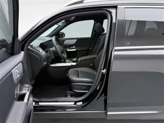 Mercedes-Benz GLB-Class — Фото автомобиля 7