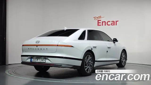 Hyundai Grandeur GN7 — Фото автомобиля 2