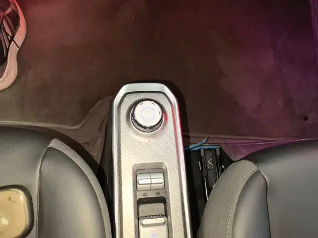 Baojun Yep — Фото автомобиля 13