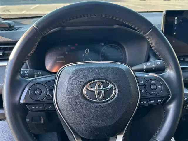 Toyota Wildlander — Фото автомобиля 9