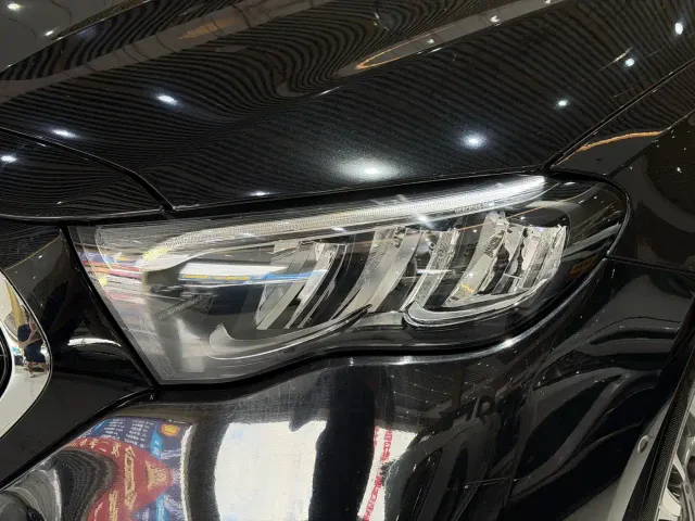 Mercedes-Benz E-Class — Фото автомобиля 7