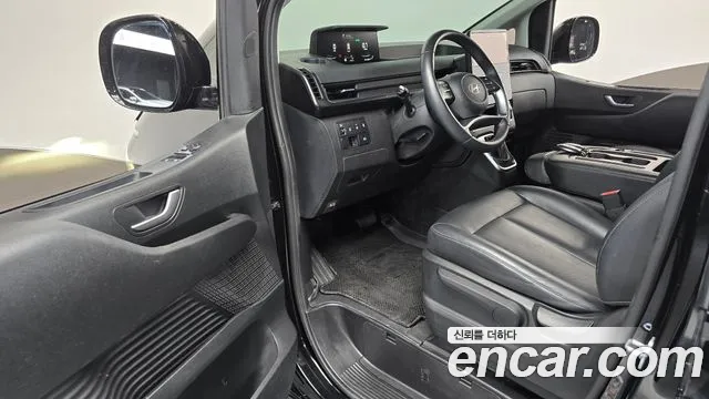 Hyundai Staria — Фото автомобиля 15