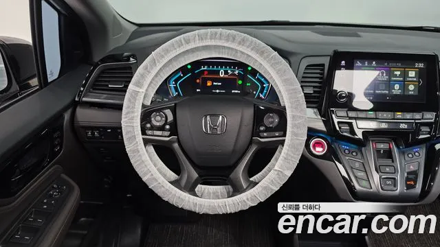 Honda Odyssey — Фото автомобиля 13