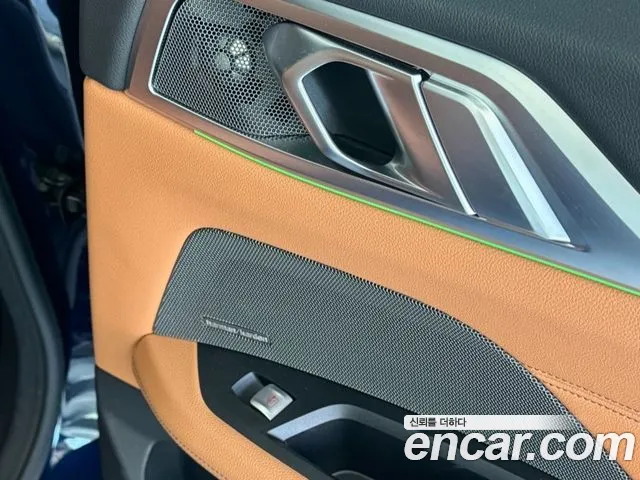 BMW i4 — Фото автомобиля 13