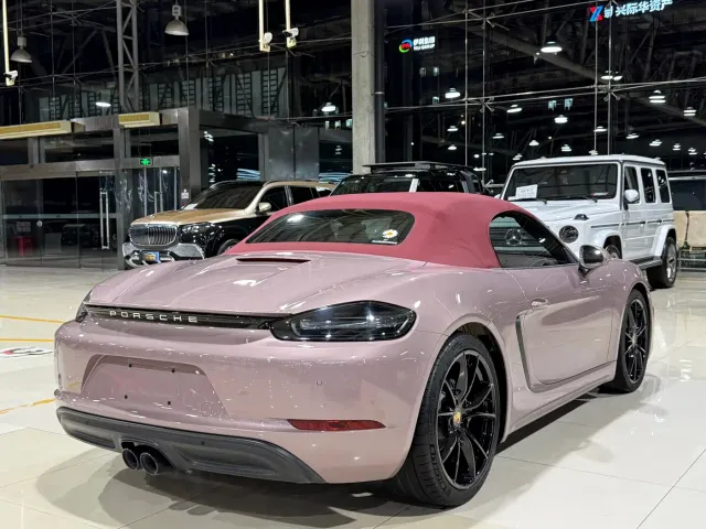 Porsche 718 — Фото автомобиля 24