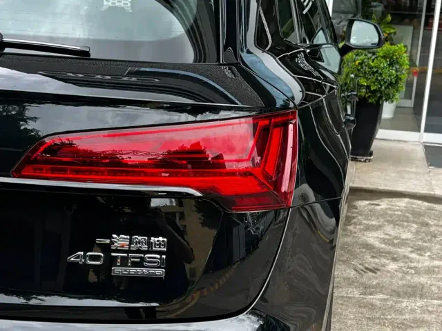 Audi Q5L — Фото автомобиля 7