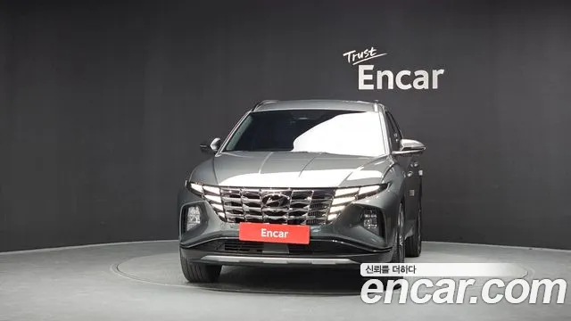 Hyundai Tucson Tucson (NX4) Бензин 1.6 турбо 2WD — Фото автомобиля 3