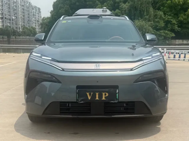 Фотография автомобиля — BYD Tang L