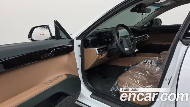 Hyundai Grandeur GN7 — Фото автомобиля 15