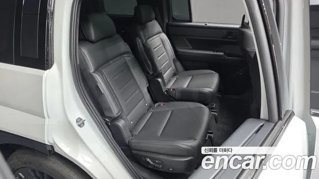 Hyundai Santa Fe — Фото автомобиля 11