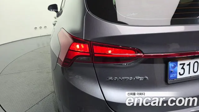 Hyundai Santafe Новый Santa Fe Дизель 2.2 2WD — Фото автомобиля 20