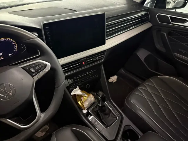 Volkswagen Tiguan L — Фото автомобиля 7