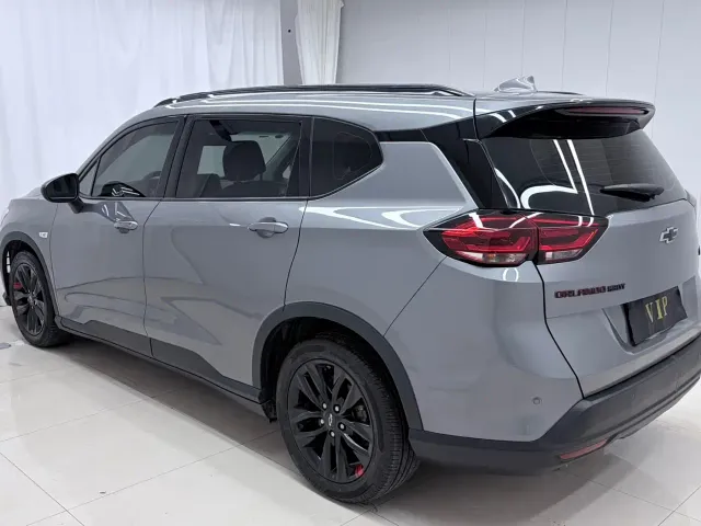 Chevrolet Orlando — Фото автомобиля 5