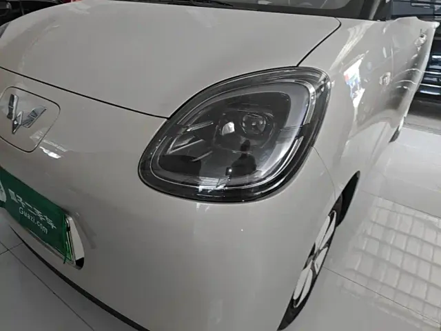 Wuling Hongguang Mini EV — Фото автомобиля 17