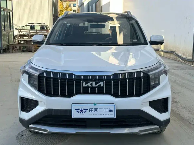 Kia Sportage — Фото автомобиля 2