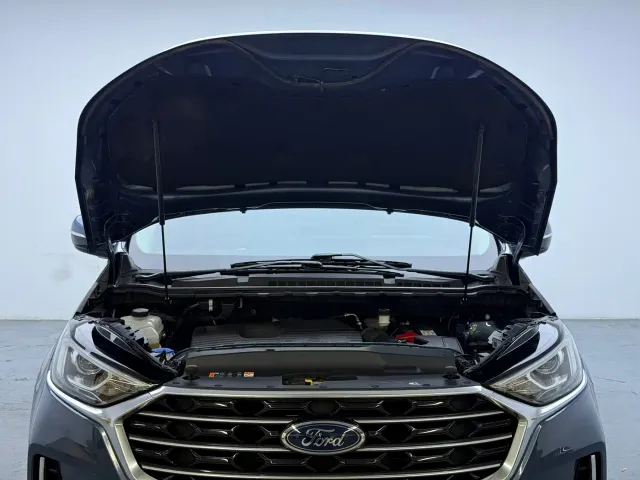 Ford Edge — Фото автомобиля 21